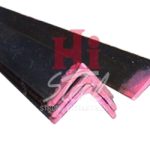 Besi Siku 30 X 30 X 2.8mm X 6m (28 X 28 X 2.8mm X 6m)